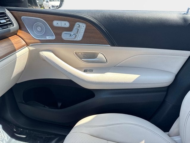 2023 Mercedes-Benz GLS 450