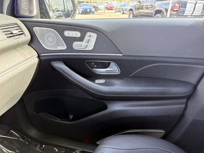 2025 Mercedes-Benz GLS 450