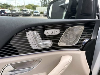 2026 Mercedes-Benz GLS 450