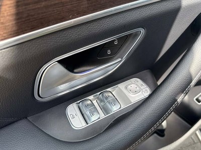 2025 Mercedes-Benz GLS 450