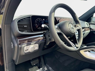 2025 Mercedes-Benz GLS 450