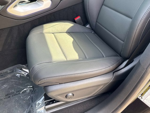 2025 Mercedes-Benz GLS 450