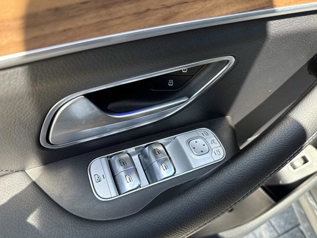 2025 Mercedes-Benz GLS 450