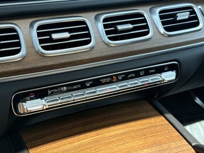 2025 Mercedes-Benz GLS 450