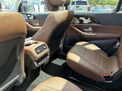 2026 Mercedes-Benz GLS 450