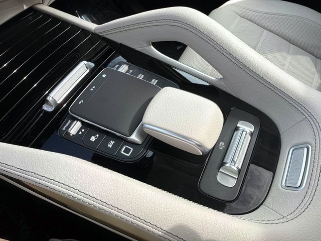2026 Mercedes-Benz GLS 450