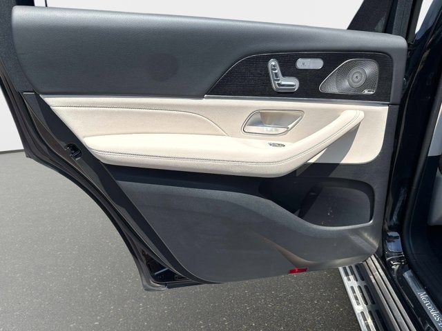 2023 Mercedes-Benz GLS 580