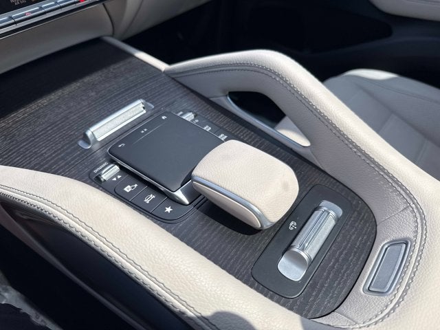 2023 Mercedes-Benz GLS 580