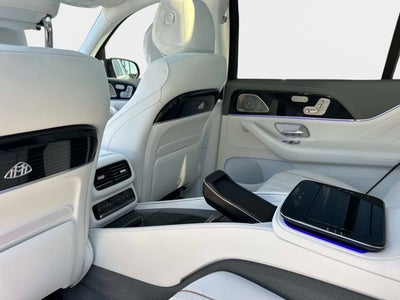 2025 Mercedes-Benz GLS Maybach 600