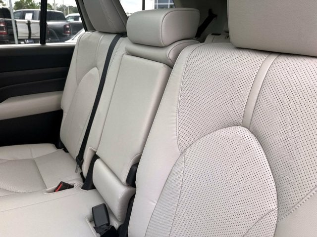2025 Toyota Grand Highlander Limited