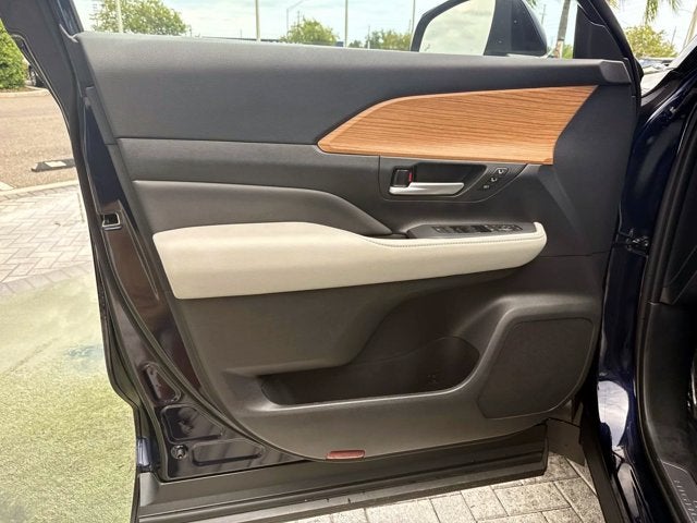 2025 Toyota Grand Highlander Limited