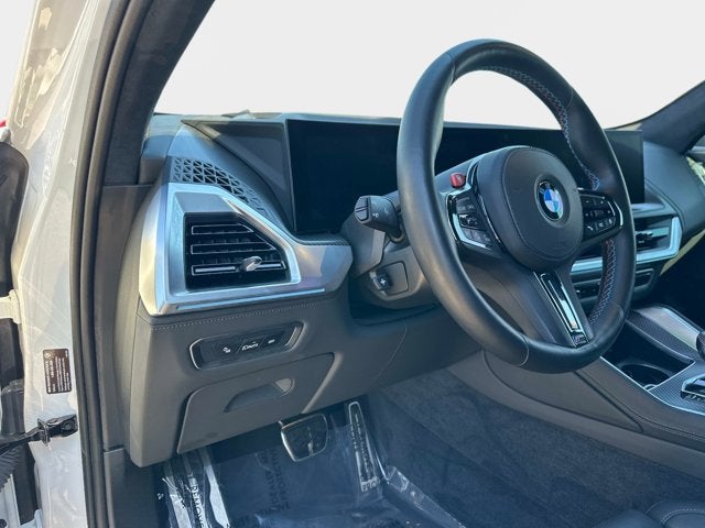 2024 BMW XM Base