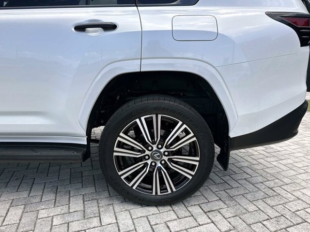 2024 Lexus LX 600 Luxury