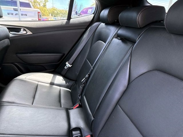 2022 Kia Stinger GT1