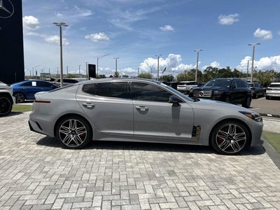 2022 Kia Stinger GT1
