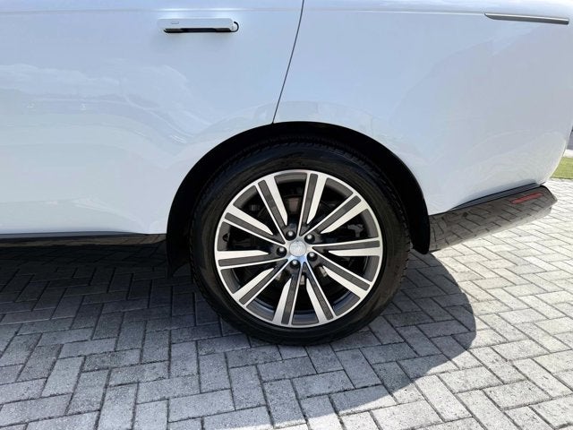 2023 Land Rover Range Rover SE