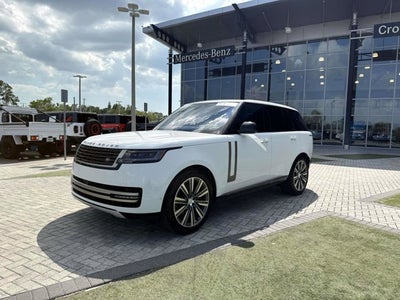 2023 Land Rover Range Rover SE
