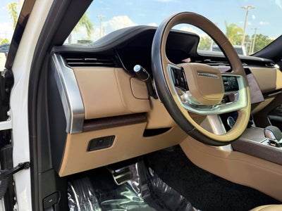 2023 Land Rover Range Rover SE