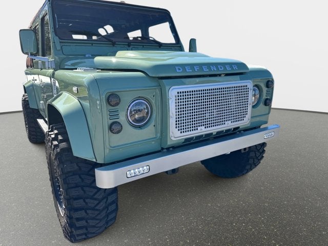 1999 Land Rover Defender 110 Base