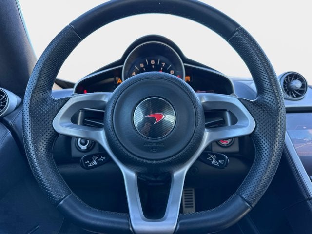 2015 McLaren 650S Base