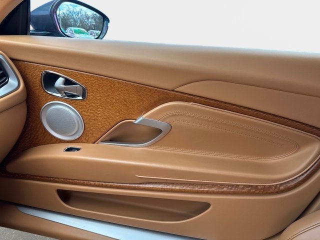 2017 Aston Martin DB11 Base