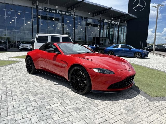 2022 Aston Martin Vantage Base
