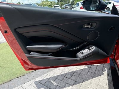 2022 Aston Martin Vantage Base