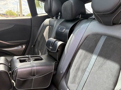 2023 Aston Martin DBX 707