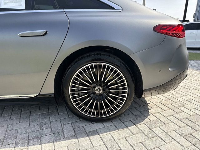 2022 Mercedes-Benz EQS 580