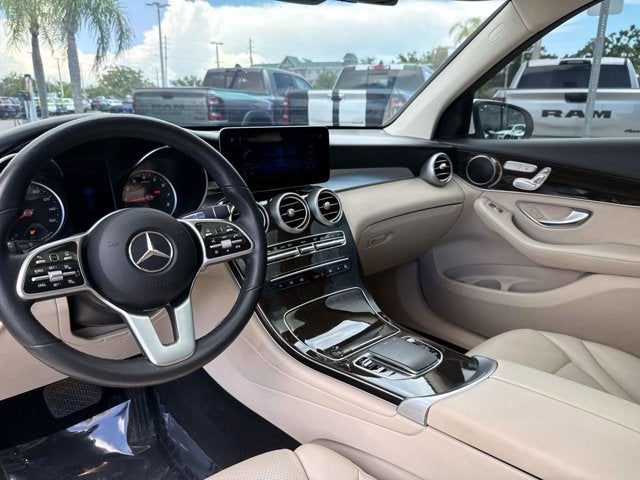 2022 Mercedes-Benz GLC 300