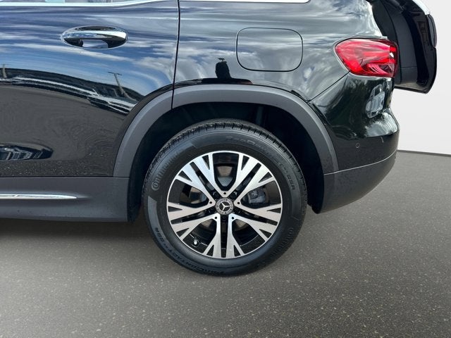 2025 Mercedes-Benz GLB 250