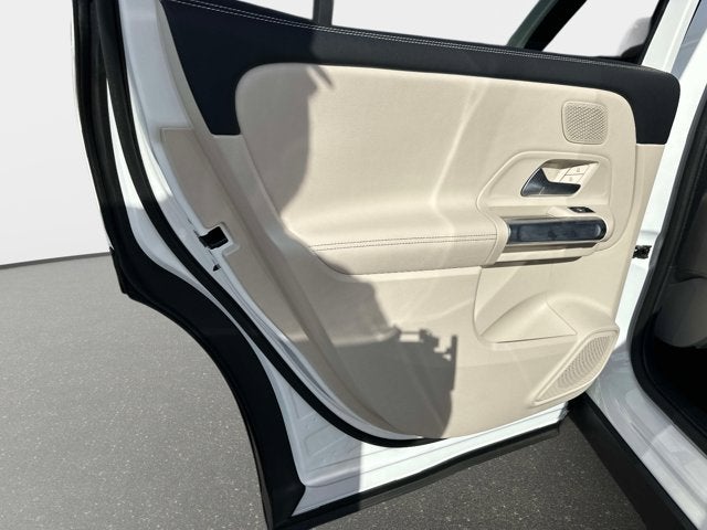 2025 Mercedes-Benz GLB 250