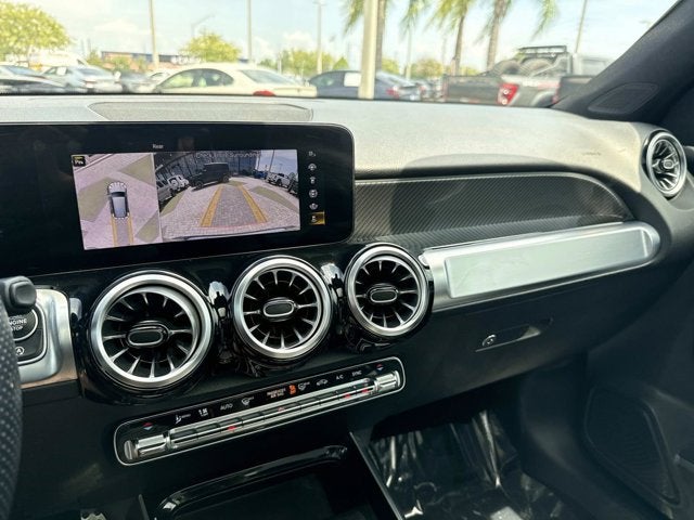 2023 Mercedes-Benz GLB 250