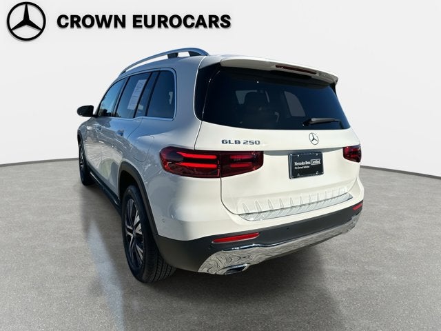 2025 Mercedes-Benz GLB 250