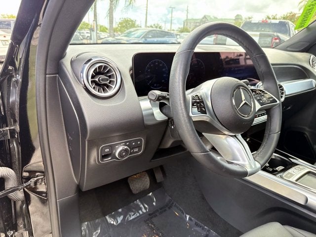 2026 Mercedes-Benz GLB 250