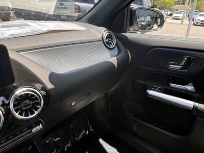 2025 Mercedes-Benz GLA 250