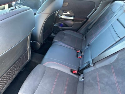 2025 Mercedes-Benz GLA 250