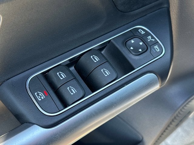 2025 Mercedes-Benz GLA 250