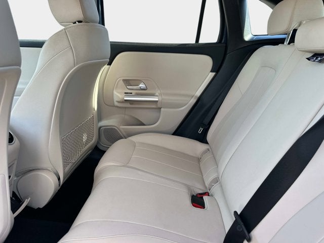 2023 Mercedes-Benz GLA 250