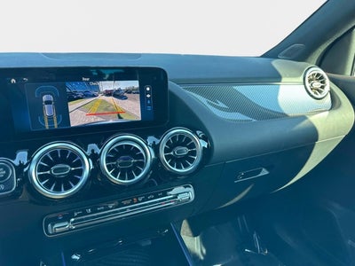 2025 Mercedes-Benz GLA 250