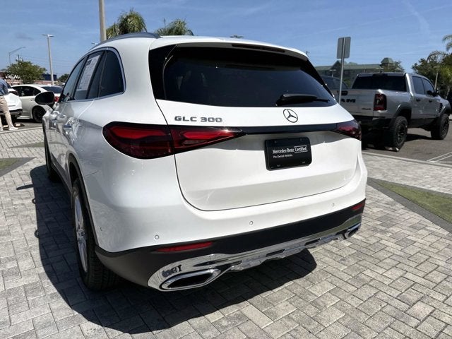 2025 Mercedes-Benz GLC 300