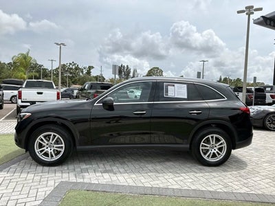 2025 Mercedes-Benz GLC 300
