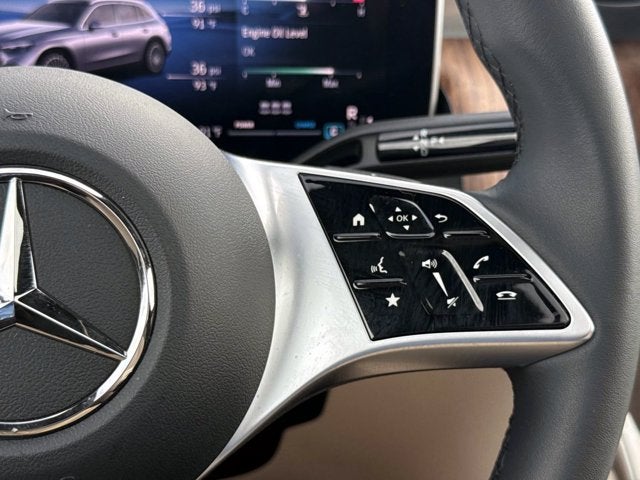 2025 Mercedes-Benz GLC 300