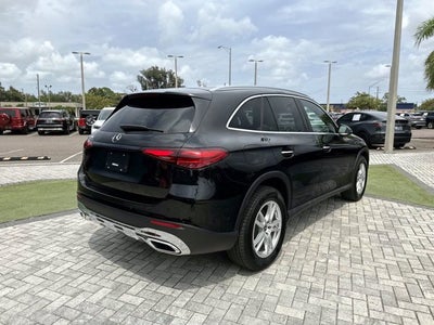 2025 Mercedes-Benz GLC 300