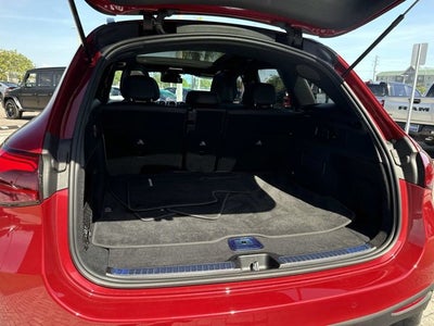 2024 Mercedes-Benz GLC 300