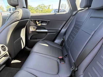 2024 Mercedes-Benz GLC 300