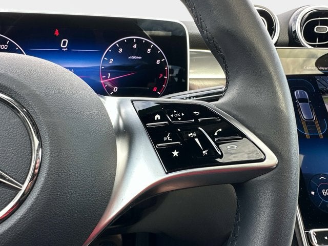 2025 Mercedes-Benz GLC 300