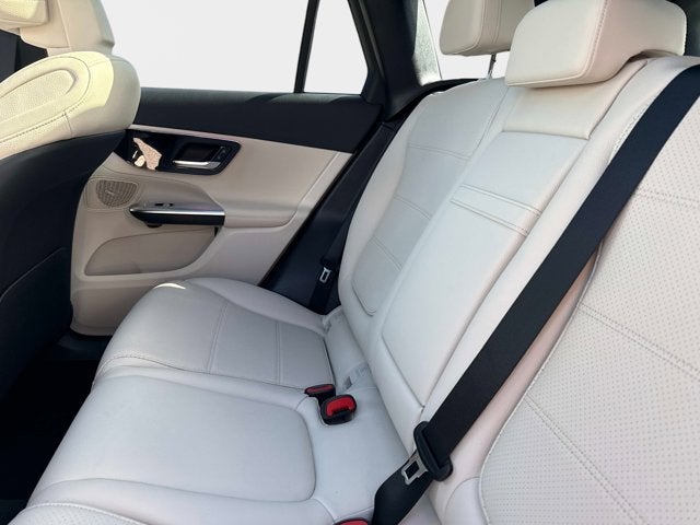 2026 Mercedes-Benz GLC 300