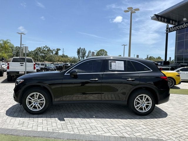 2023 Mercedes-Benz GLC 300