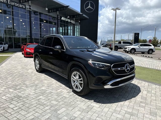 2023 Mercedes-Benz GLC 300